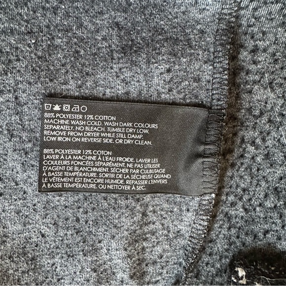 Club Monaco men’s zip up - Picture 2 of 3